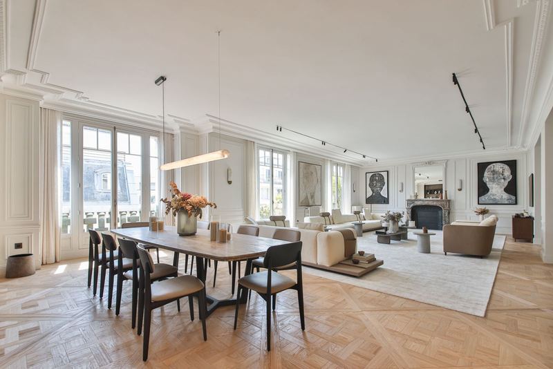 Dining area and salon with Versailles parquet and tall windows